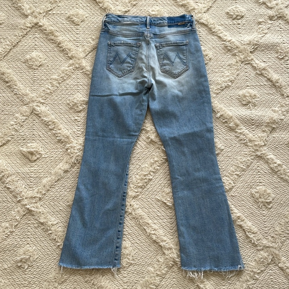 Mother The Insider Crop Step Fray Jeans - Picture 6 of 7